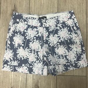 NWOT Floral Cuffed Shorts